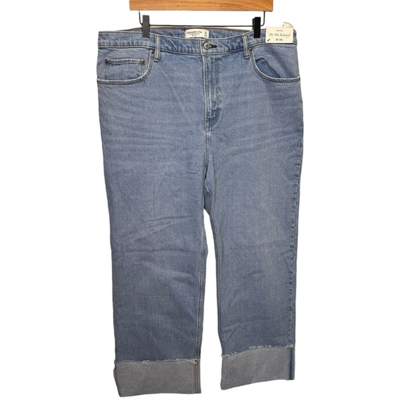 Abercrombie and Fitch High Rise 90s Relaxed Jean Rolled Cuff Size 18 NWT Baggy - Picture 4 of 11